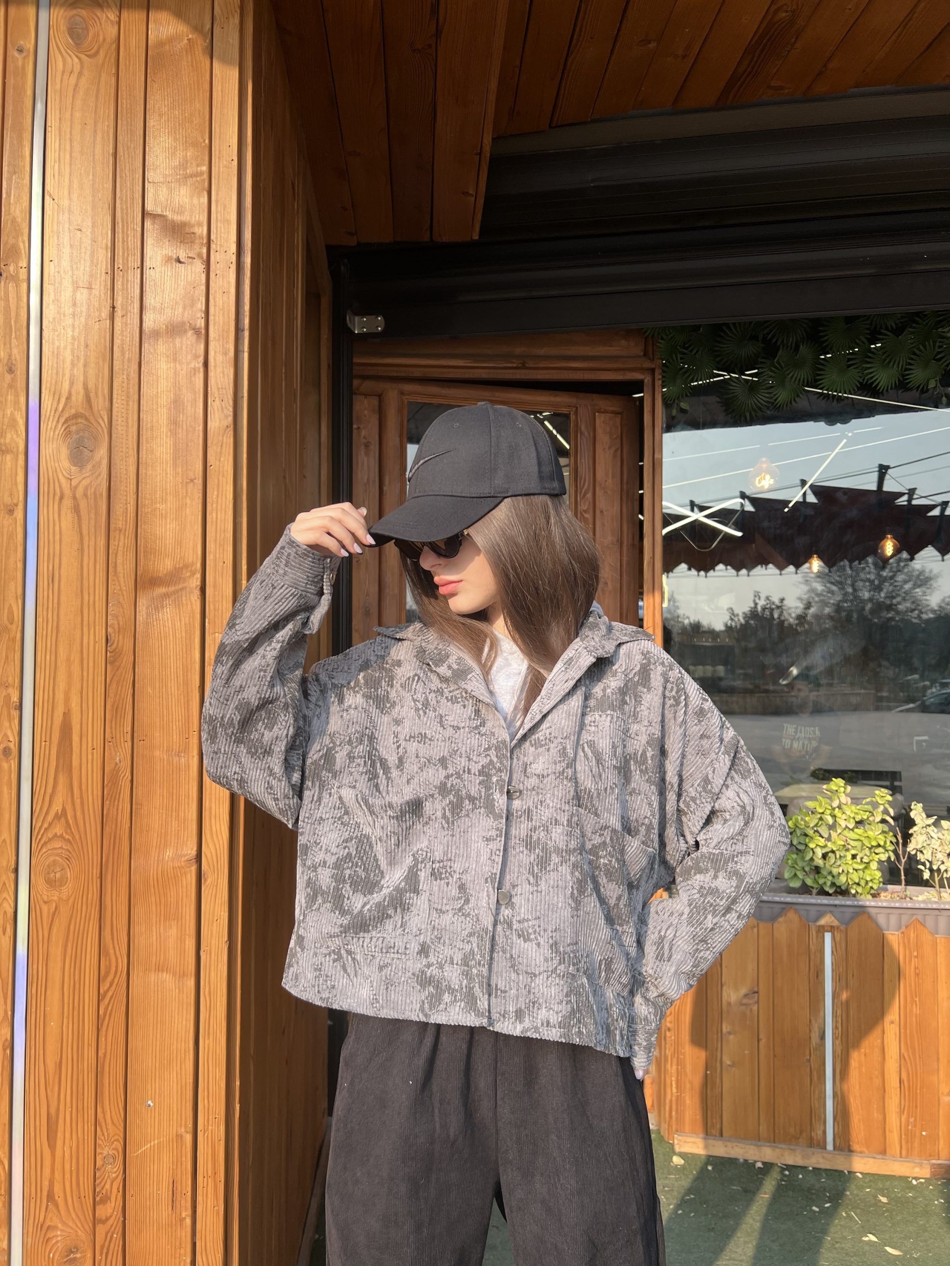 کت کراپ مخمل - تصویر 5