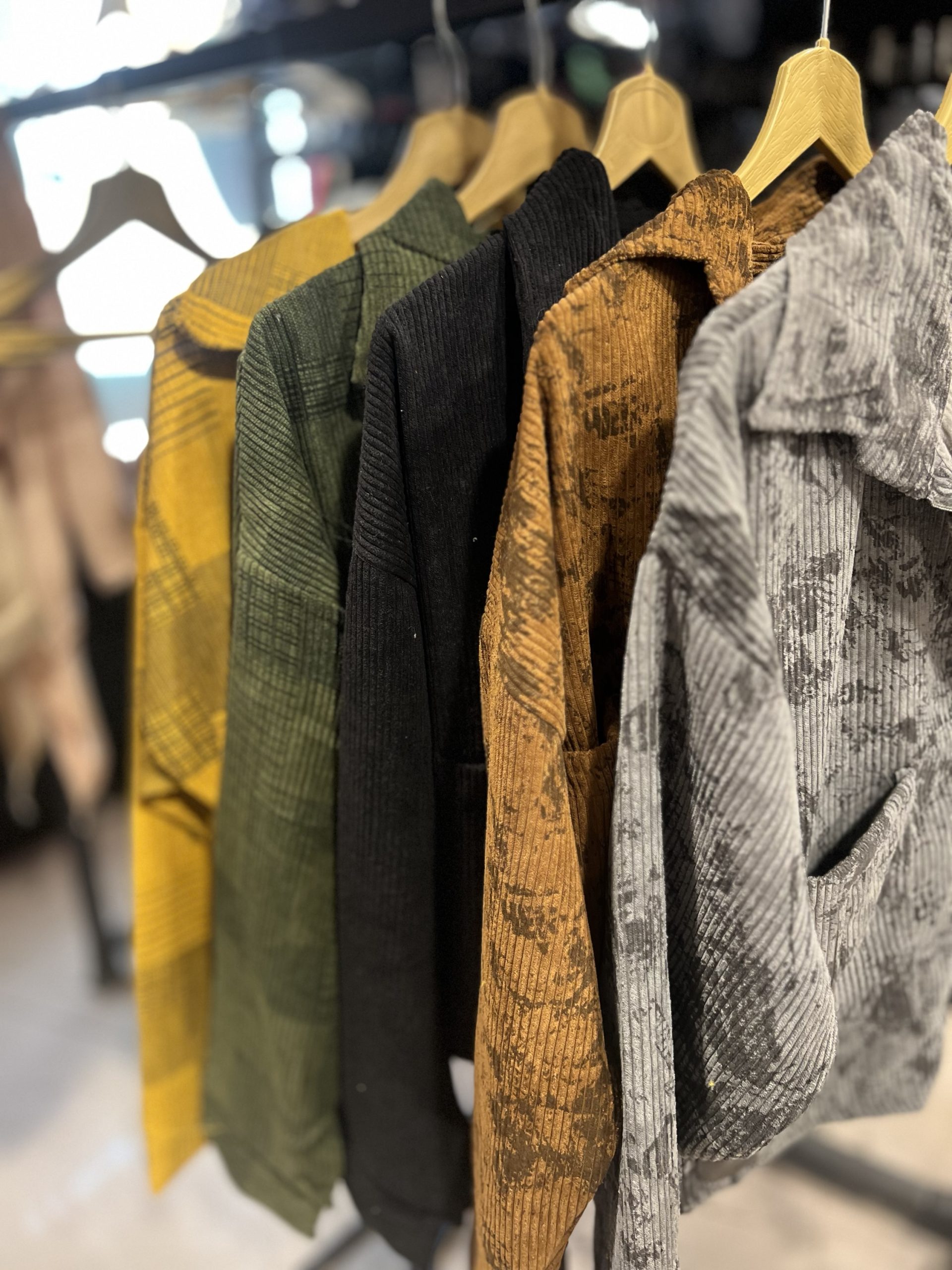 کت کراپ مخمل - تصویر 2